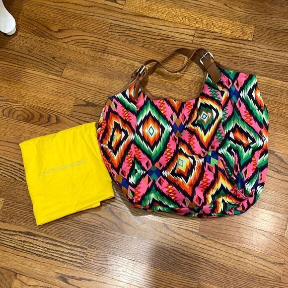 Twelfth street by Cynthia Vincent Berkeley Canvas Tote Leather Trim Aztec Print - Picture 1 of 6